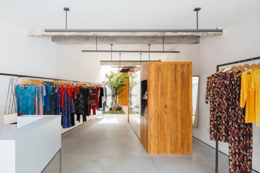 Acolá Store by Vão Arquitetura