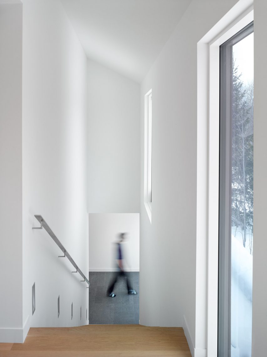Alta Chalet by Atelier Kastelic Buffey