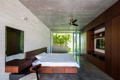 Bamboo House by Vo Trong Nghia