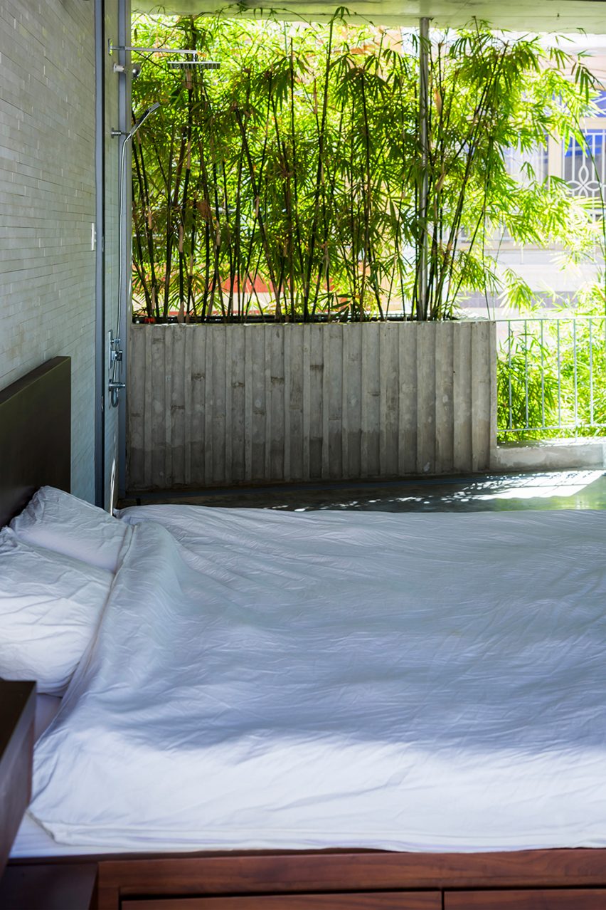 Bamboo House by Vo Trong Nghia