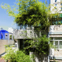 Bamboo House by Vo Trong Nghia