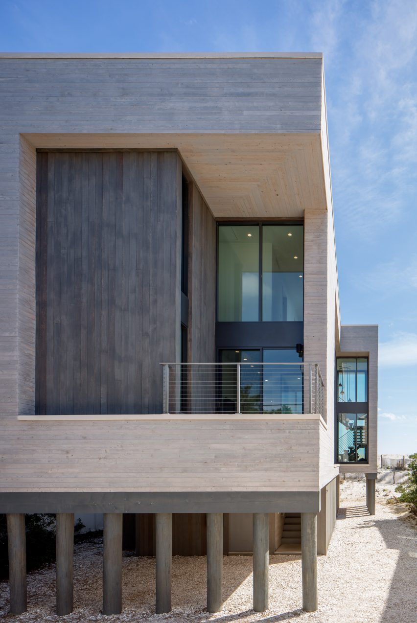 Beach Haven Residence by Specht Architects