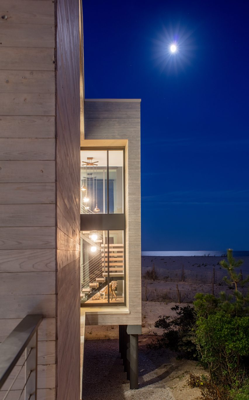 Beach Haven Residence by Specht Architects