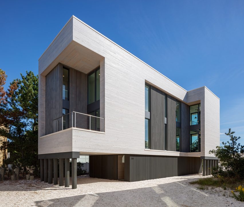 Beach Haven Residence by Specht Architects