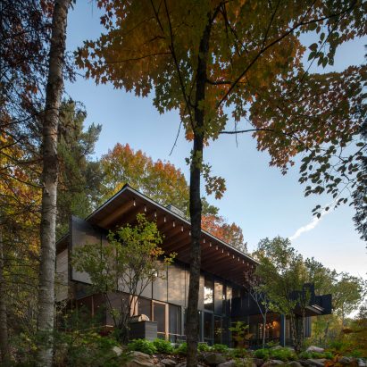 The Bear Stand by Bohlin Cywinski Jackson