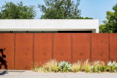 BV1 Residence by Wernerfield Architecture