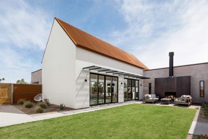Canal House by The Ranch Mine