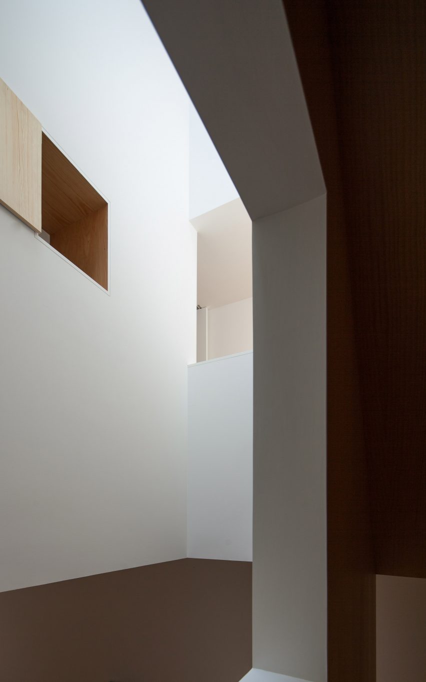 Casa Boavista by Pablo Pita Architects