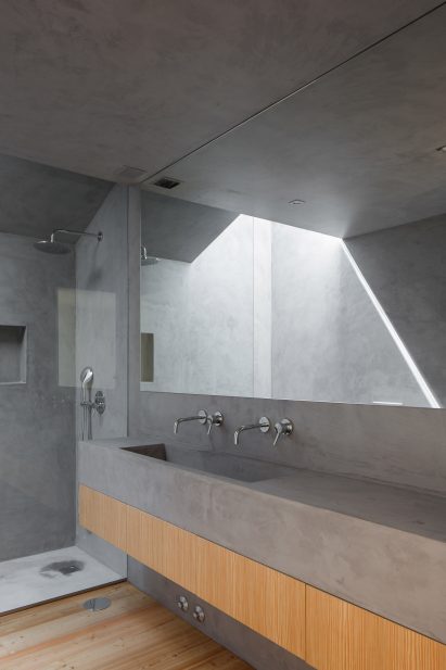 Casa Boavista by Pablo Pita Architects