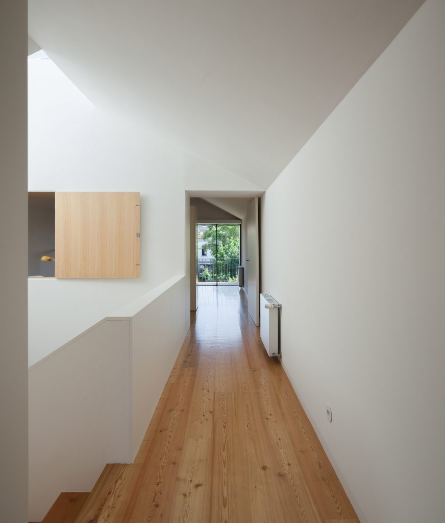 Casa Boavista by Pablo Pita Architects