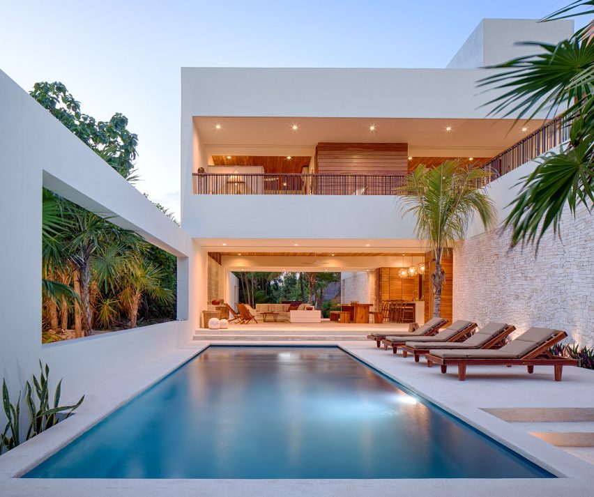 Casa Xixim by Specht Architects