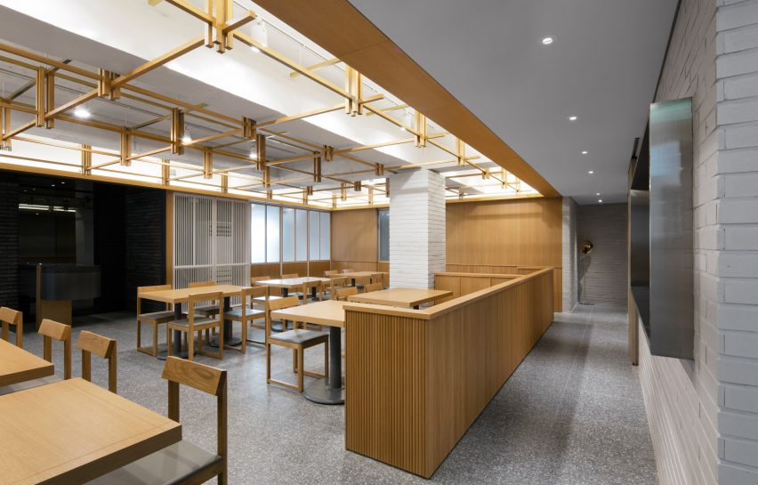 Korean firm By Seog Be Seog decorate Seoul restaurant interior with oak