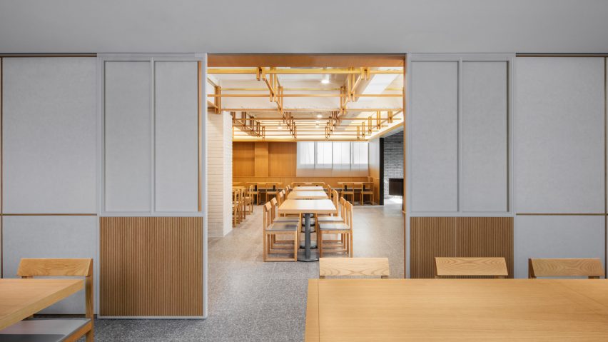 Korean firm By Seog Be Seog decorate Seoul restaurant interior with oak