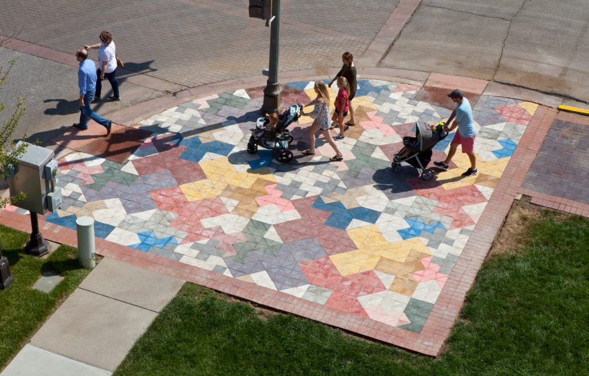 Theoretical Foyer by Cody Hoyt for Washingston Street Installations by Exhibit Columbus