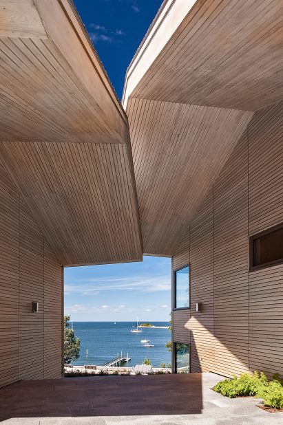 Cove House by Leroy Street Studio