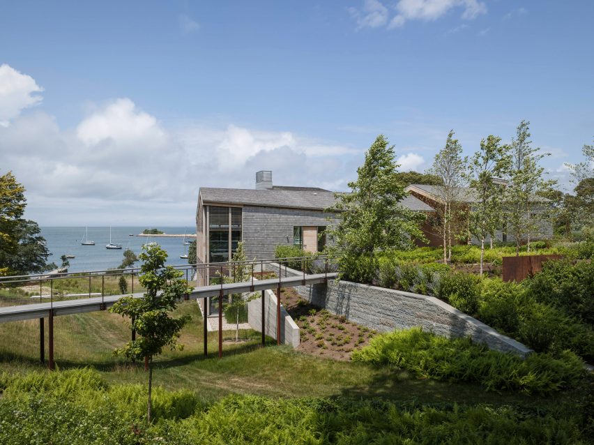 Cove House by Leroy Street Studio