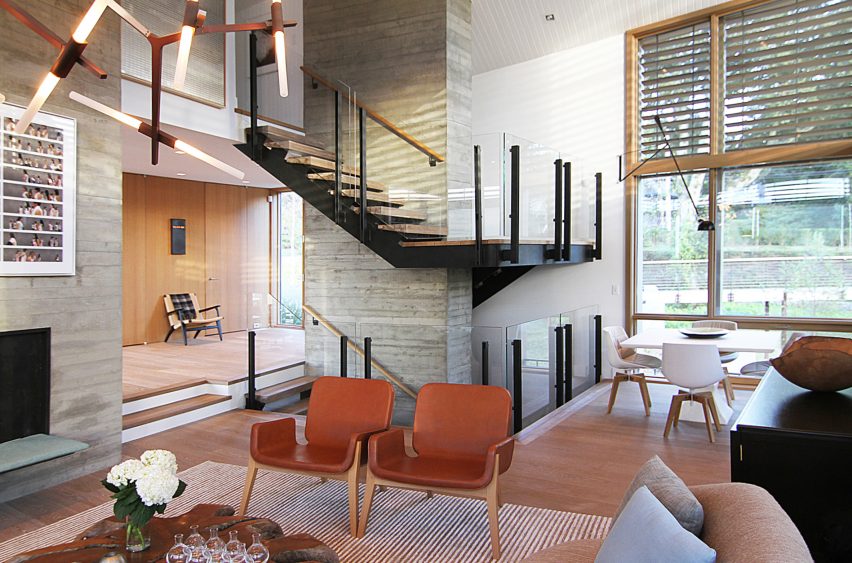 Cove House by Leroy Street Studio