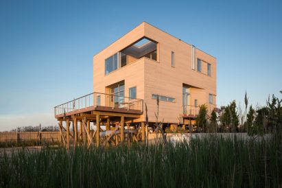 Cube House by Leroy Street Studio