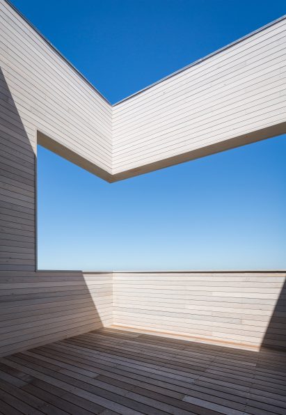 Cube House by Leroy Street Studio