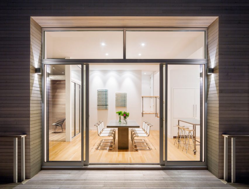 Cube House by Leroy Street Studio
