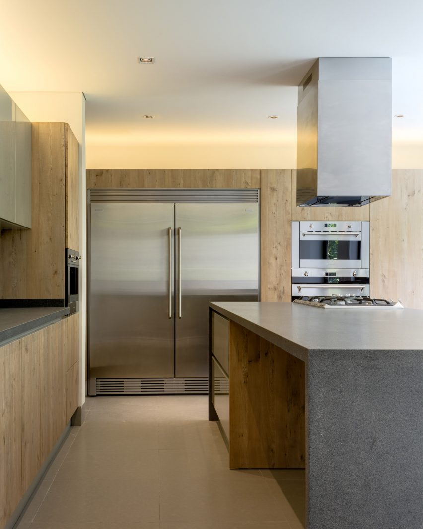 Cumbres House by Arquitectura Sergio Portill