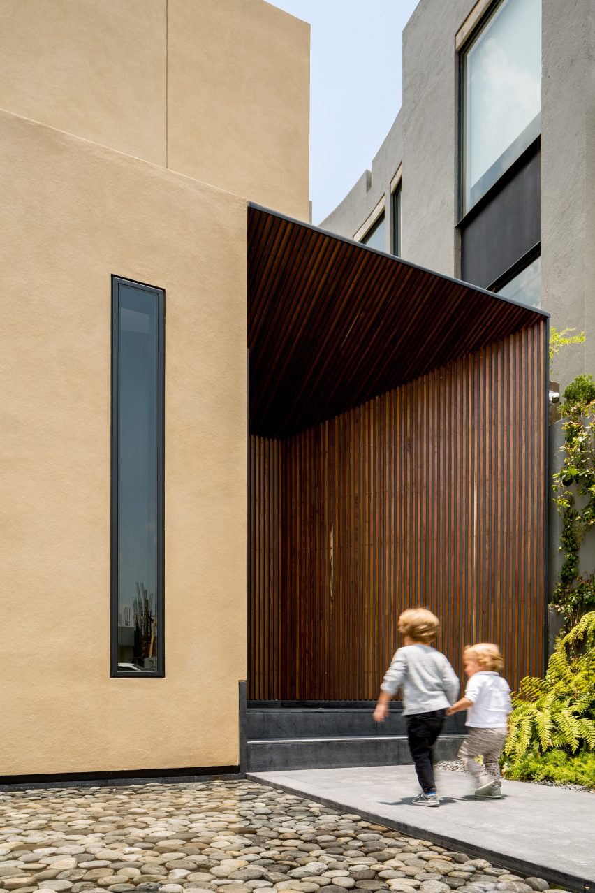 Cumbres House by Arquitectura Sergio Portill