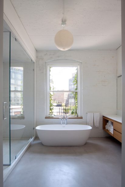 Duplex in Tribeca by Space4Architecture