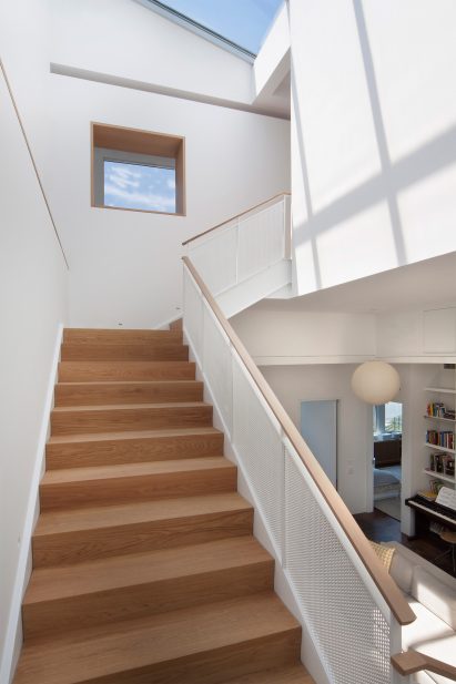 Duplex in Tribeca by Space4Architecture
