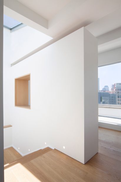 Duplex in Tribeca by Space4Architecture