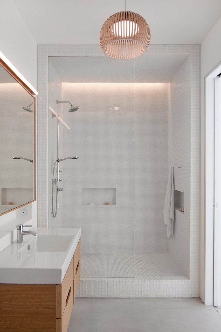 Duplex in Tribeca by Space4Architecture