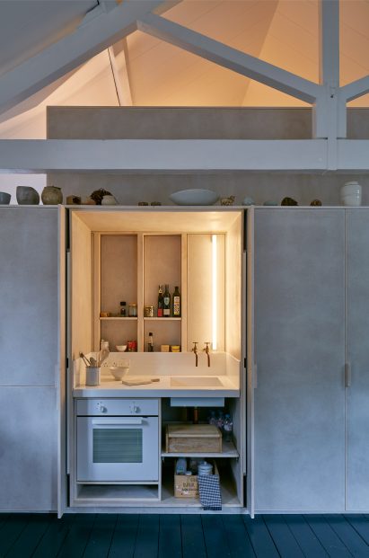 Egg by Jonathan Tuckey Design