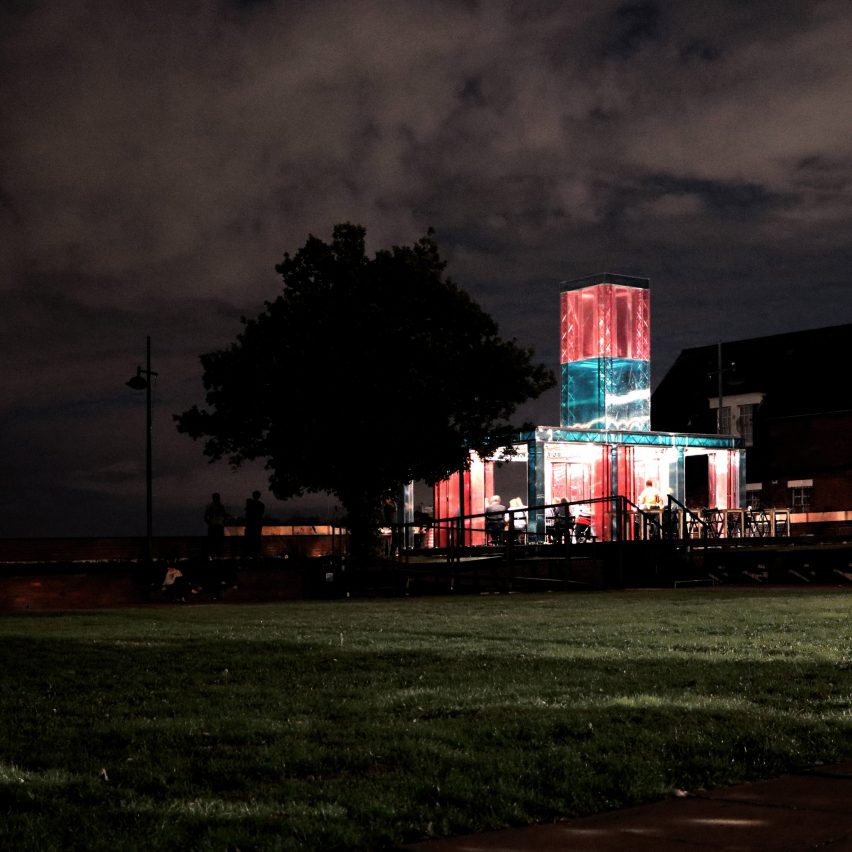 Erith Lighthouse by DK-CM