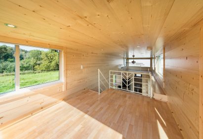 Escape One XL by Escape Homes
