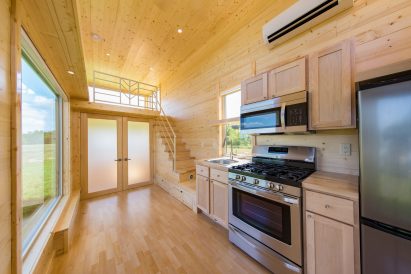 Escape One XL by Escape Homes