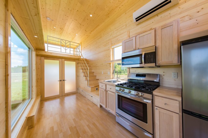 Escape One XL by Escape Homes