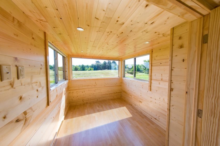 Escape One XL by Escape Homes