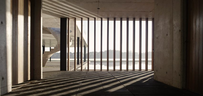 Figueras Polo Stables by Estudio Ramos