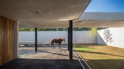 Figueras Polo Stables by Estudio Ramos