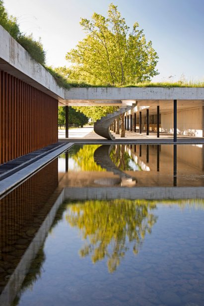 Figueras Polo Stables by Estudio Ramos
