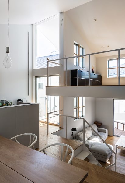 Gap House by MUU Store Design Studio
