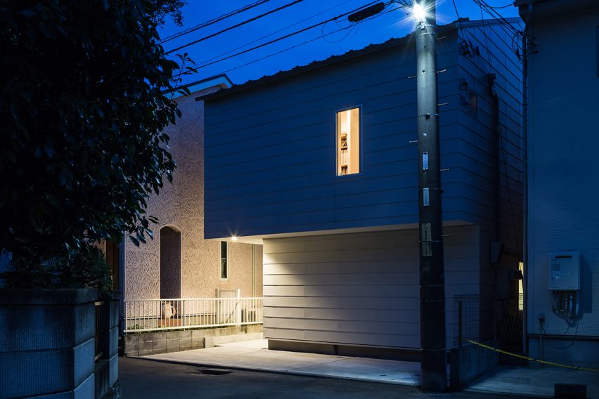 Gap House by MUU Store Design Studio