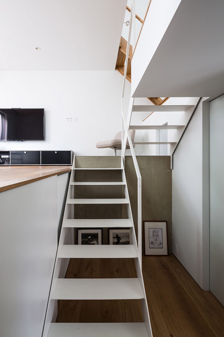 Gap House by MUU Store Design Studio