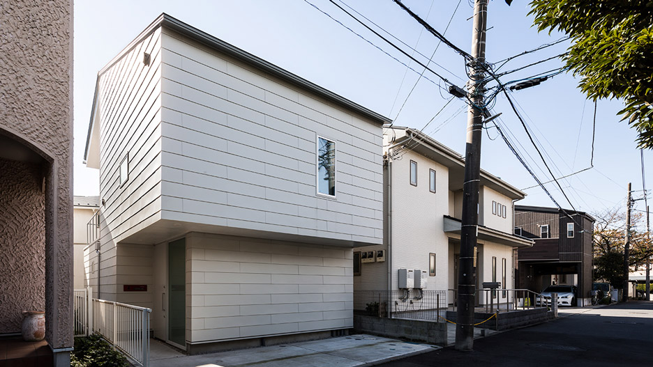 Gap House by MUU Store Design Studio