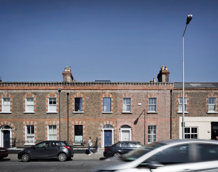 Grand Canal Street house by Scullion architects