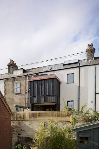 Grand Canal Street house by Scullion architects