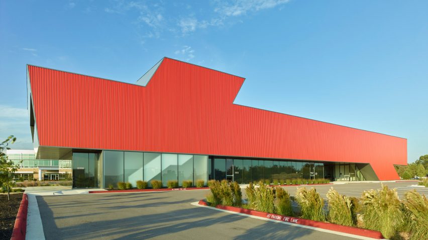 Harvey Pediatric Clinic by Marlon Blackwell Architects