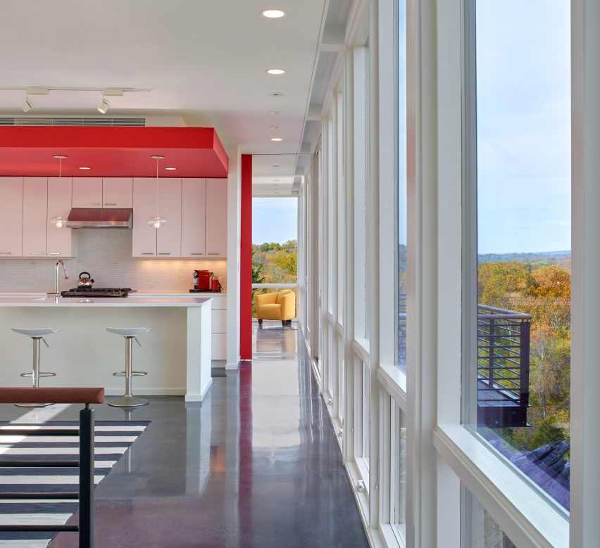 Hawk's Nest by Wiedemann Architects