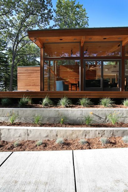 Higgins Lake House by Jeff Jordan Architects
