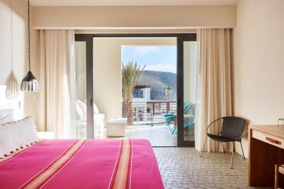 Hotel San Cristobal by Lake Flato