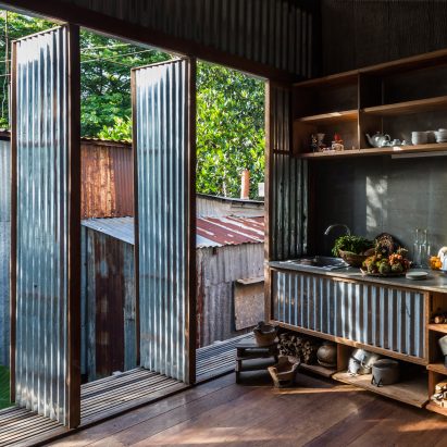 House in Chau Doc by Nishizawa Architects